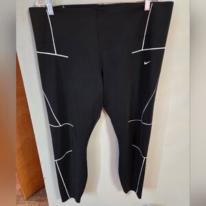 Nike Dri-FIT Black Leggings